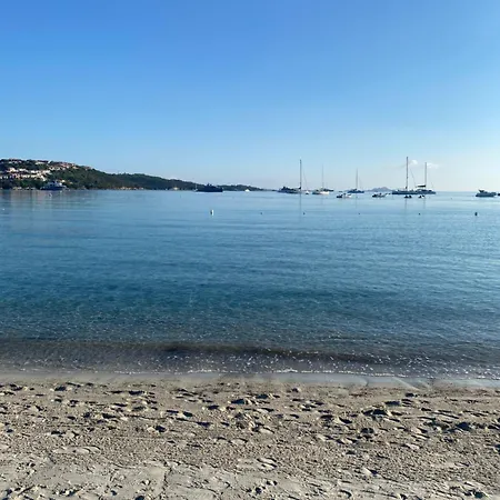 Con Terrazzo Vista Mare Apartment *